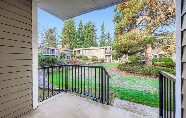 2 beds, 1 bath, 900 sqft, $2,200, Unit Apt. 110