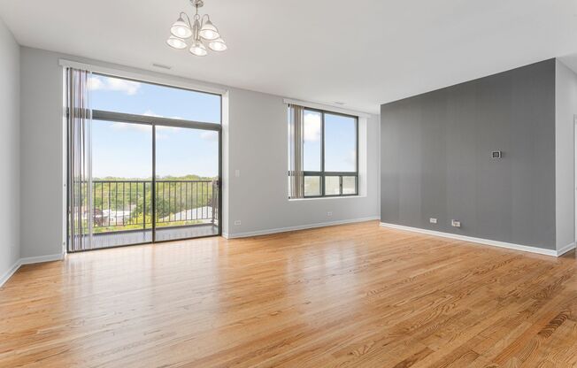 2 beds, 2 baths, 950 sqft, $2,500, Unit 503