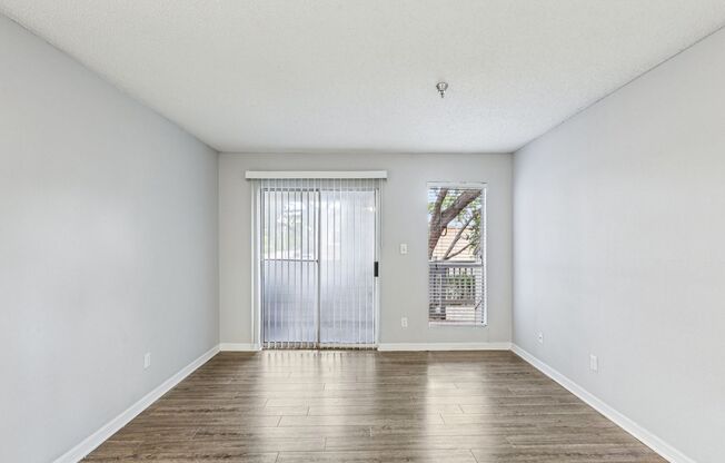 2 beds, 2 baths, 950 sqft, $1,675