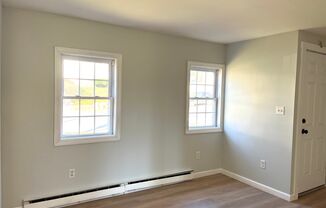 2BR/1BA Available Now!! - Newly Renovated!!  All Utilities Included!!