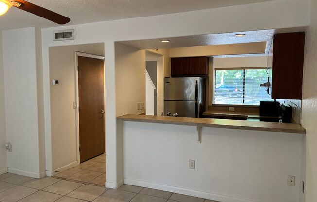 2 beds, 1.5 baths, $1,600, Unit # 102