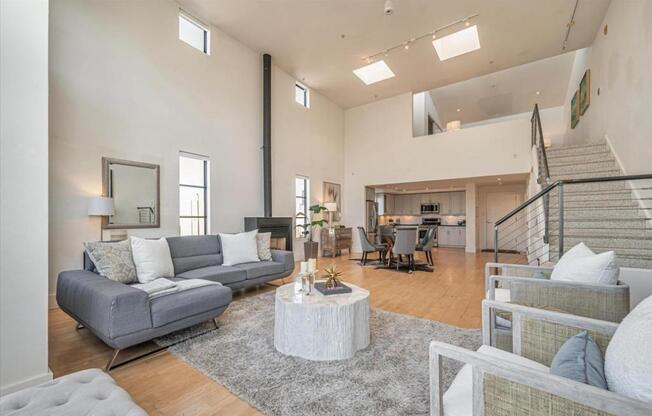 221 CLARA ST