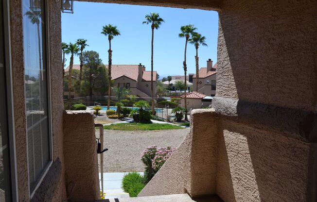 COZY 2 BEDROOM AND 2 FULL BATH CONDO IN SPRING VALLEY