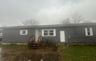 3 beds, 2 baths, $1,400