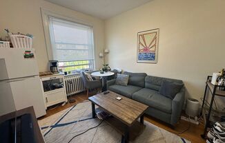 1 bed, 1 bath, 550 sqft, $2,445, Unit 34