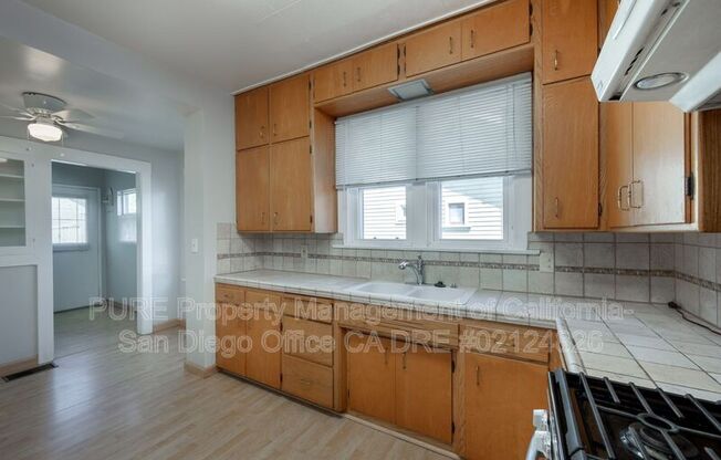 3354 GRANADA AVE