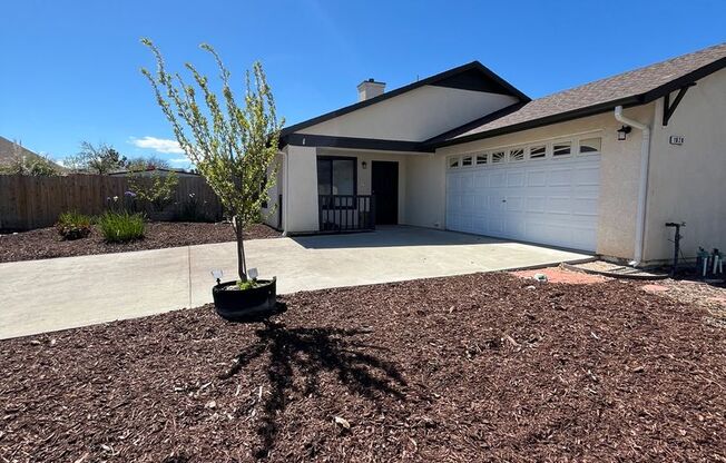 MOVE IN READY!! 3 BEDROOM 2 BATH HOME AVAILABLE 03/27/2024