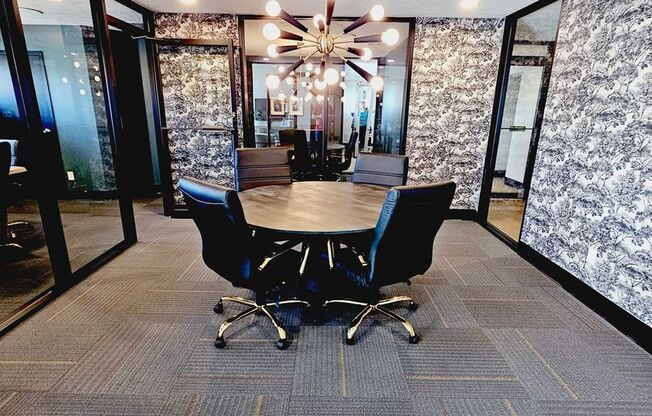 1 bed, 1 bath, 671 sqft, $900, Unit 3705-2D