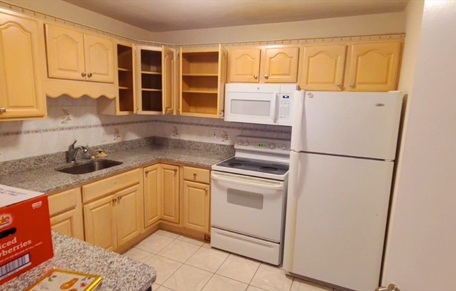116 Spring St C8