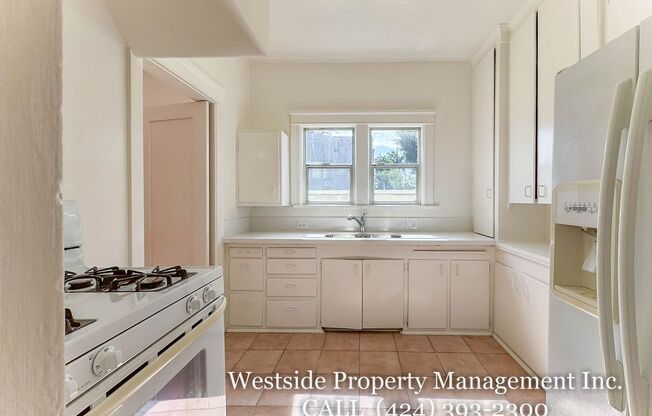 1317 1/2 N STANLEY AVE