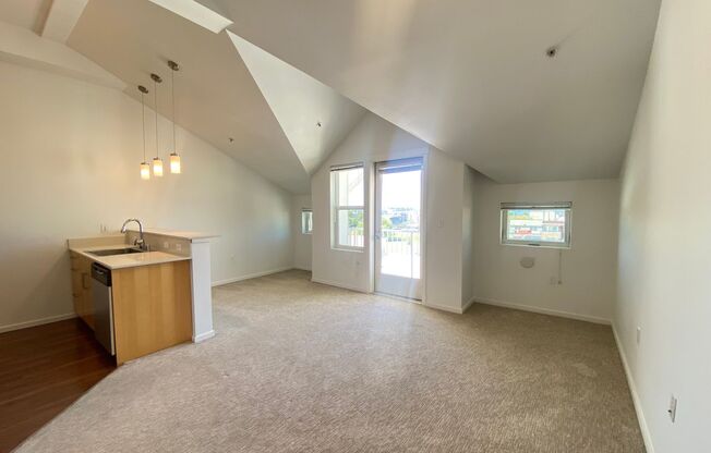 1 bed, 1 bath, 600 sqft, $2,295, Unit 1505-A