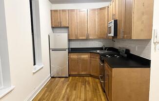 1 bed, 1 bath, $2,695, Unit 2-C