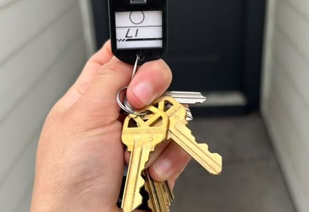 3 beds, 1 bath, 945 sqft, $1,600, Unit 1326 L1