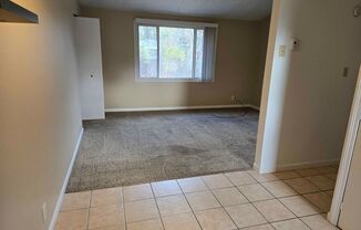 1 bed, 1 bath, $830, Unit Unit 3