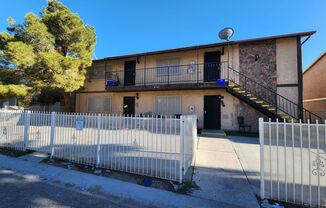 4765 Thunderbolt Ave Unit 2