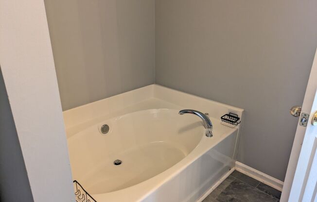 2 beds, 2.5 baths, $1,650
