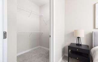 2 beds, 2 baths, 1,070 sqft, $1,365, Unit 226