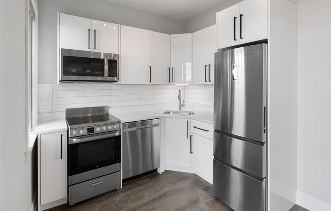 1 bed, 1 bath, 373 sqft, $1,750, Unit 506