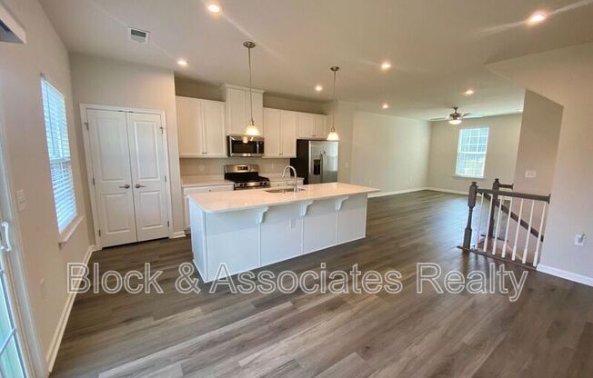 6517 PATHFINDER WAY
