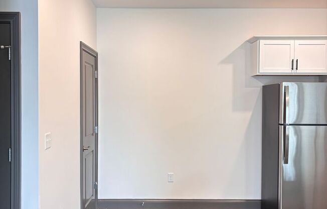 2 beds, 2 baths, 1,080 sqft, $1,075, Unit 123