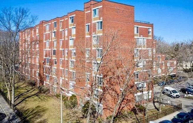 1 bed, 1 bath, 650 sqft, $2,500, Unit 412