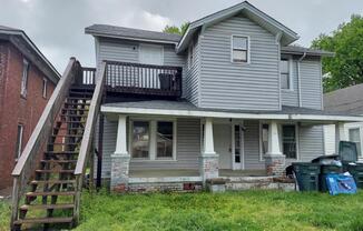 718 DILLARD ST