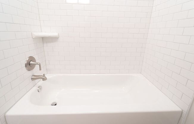 3 beds, 2 baths, 1,265 sqft, $2,250, Unit 551WD06