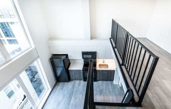 Studio, 1 bath, 439 sqft, $1,795, Unit 711