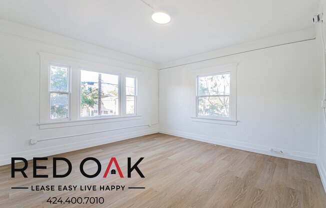 1026 W 22 ST