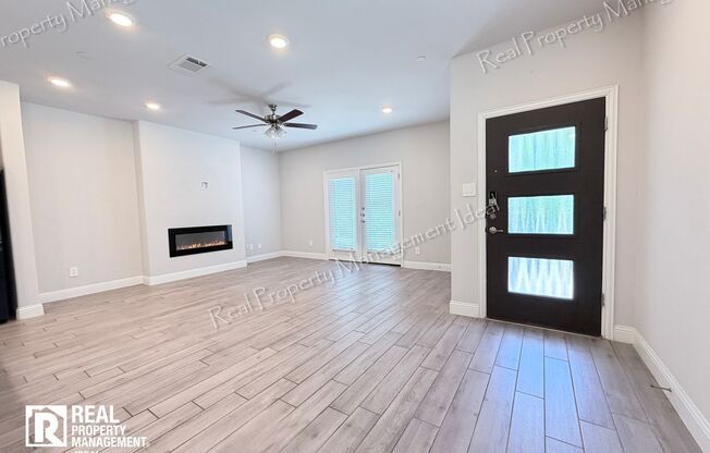 2130 ARGOLIS DR
