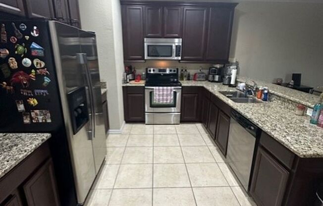 May move in!!   Isles of Oviedo Townhome, 3 bedroom 2.5 bath Coming Soon!