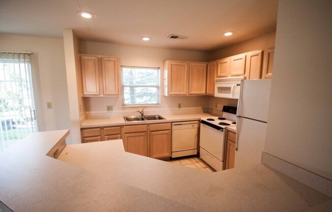 Tuttles Grove Apartments