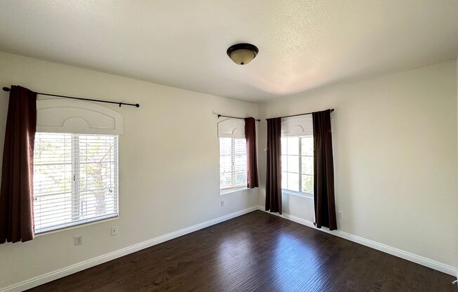2 beds, 2 baths, $1,495