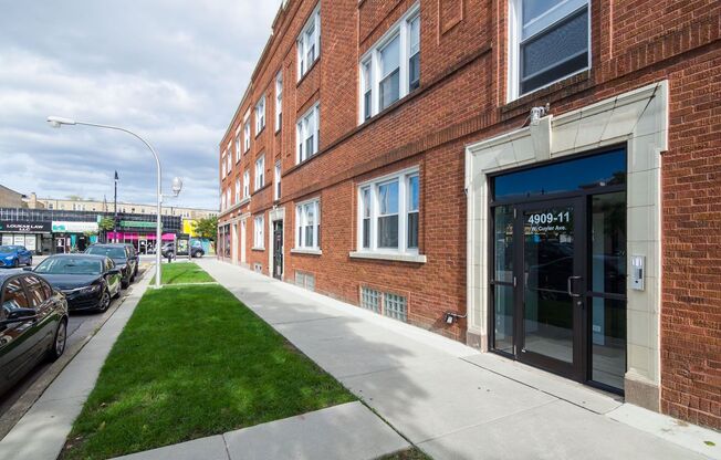 1 bed, 1 bath, 446 sqft, $1,341, Unit 4911-2