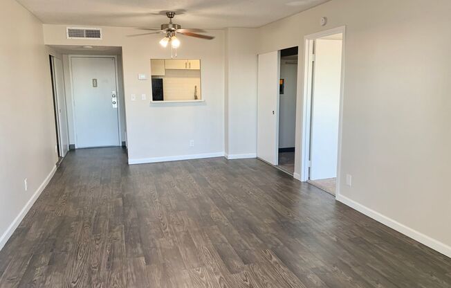 1 bed, 1 bath, 624 sqft, $1,129, Unit 2104