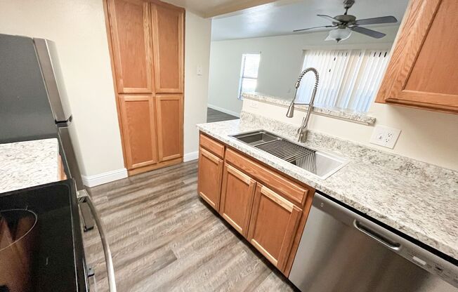 2 beds, 2 baths, 986 sqft, $1,600, Unit 445-113