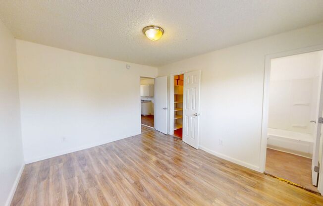 1 bed, 1 bath, 543 sqft, $1,250, Unit Apartment 10