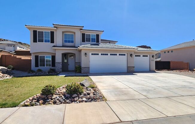 6 Bedroom, 3.5 Bath, 3 Car Garage in the Desired Little Valley Community- Pets Negotiable