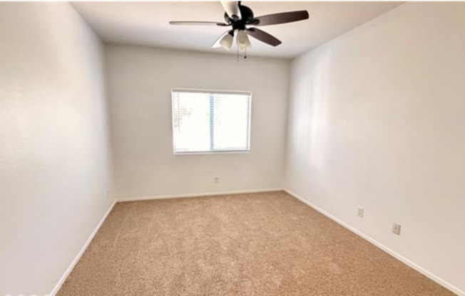 2 beds, 2 baths, $1,310, Unit UNIT 2046