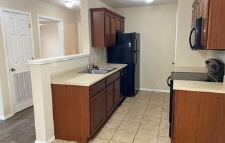 1 bed, 1 bath, $750