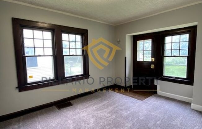 Brightwood, Craftsman Beauty, with 2 Bedrooms and 1 Bathroom Available NOW!