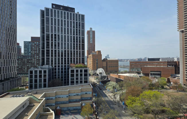 1 bed, 1 bath, 684 sqft, $5,600, Unit 6C