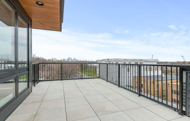 2 beds, 2 baths, 1,433 sqft, $3,295, Unit 505