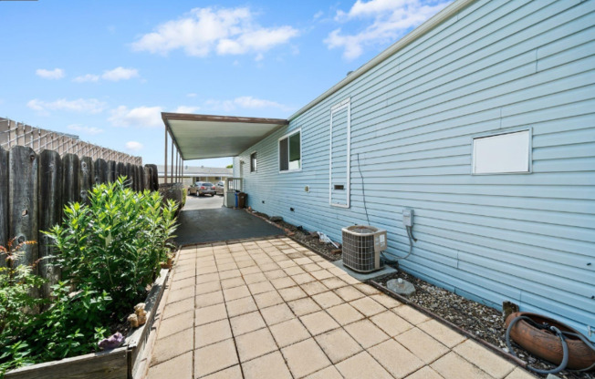 463 BALFOUR