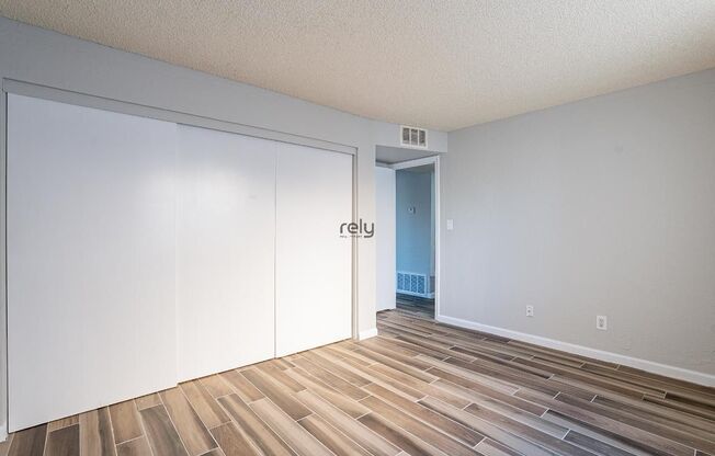 2 beds, 1 bath, 500 sqft, $925, Unit 102