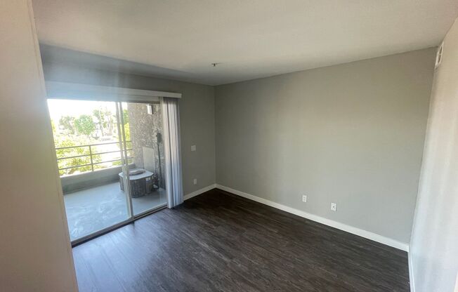 1 bed, 1 bath, 495 sqft, $2,725, Unit F-223