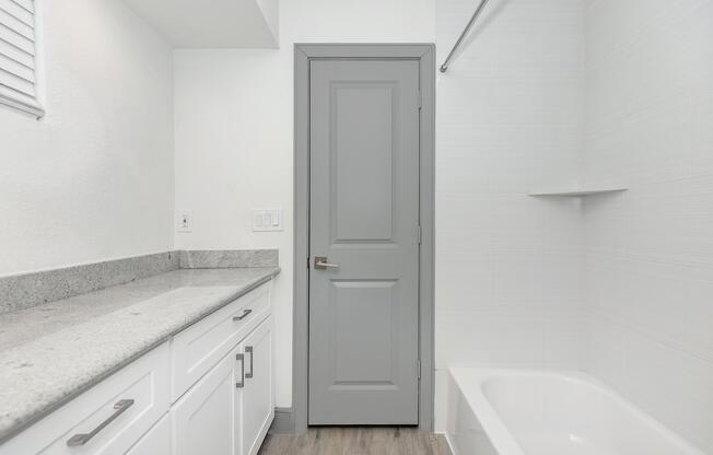 1 bed, 1 bath, 750 sqft, $1,375