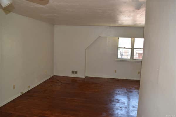 2 beds, 2 baths, $2,300, Unit 2