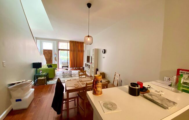 Charming 2 Bedroom Mt Vernon Townhome in Coveted Community!