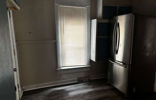 2 bed 1 bath. 70 S 11th